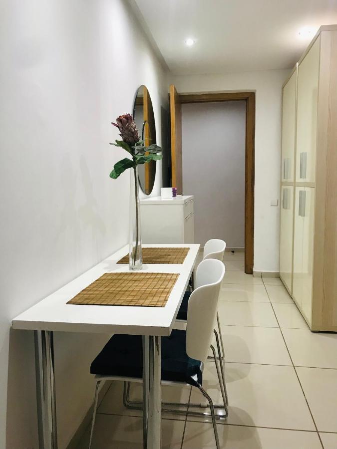 Melrose Beαch Aρραrt Pοοl Vieω Apartamento Casablanca Exterior foto